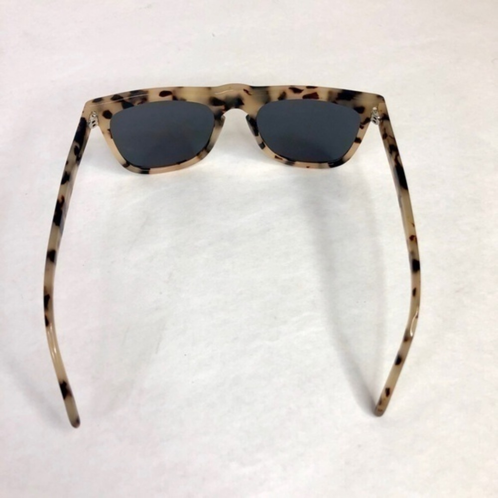 KOMONO Bennet Ivory Demi Sunglasses NEW tan Brown tortoise - Picture 8 of 10